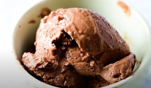 Домашнее бананово-шоколадное мороженое без сахара