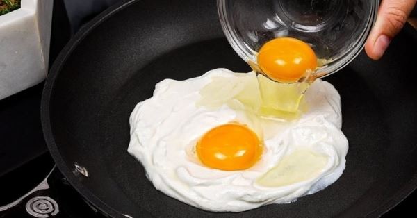Яйца с греческим йогуртом