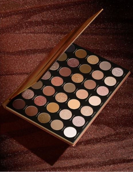 </p>
<p>                        Morphe Glow Show Summer Collection 2022</p>
<p>                    